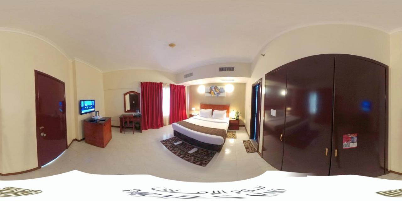 Hotel Nejoum Al Emarat Schardscha Exterior foto